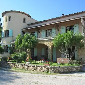 Couette-café Logis Du Comte, Suze-la-Rousse